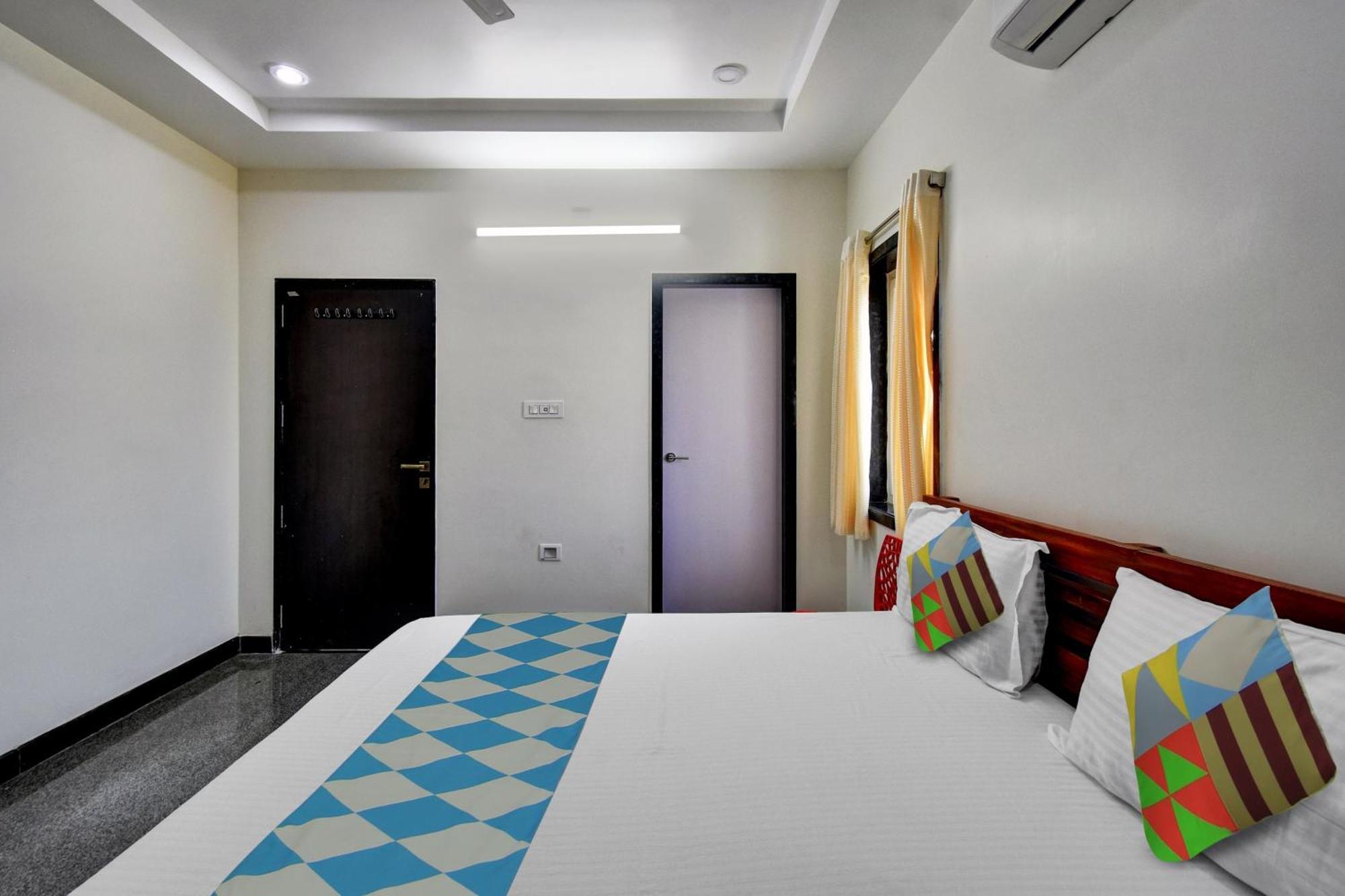 Oyo Home Msr Guest Inn Homestay ネルール エクステリア 写真