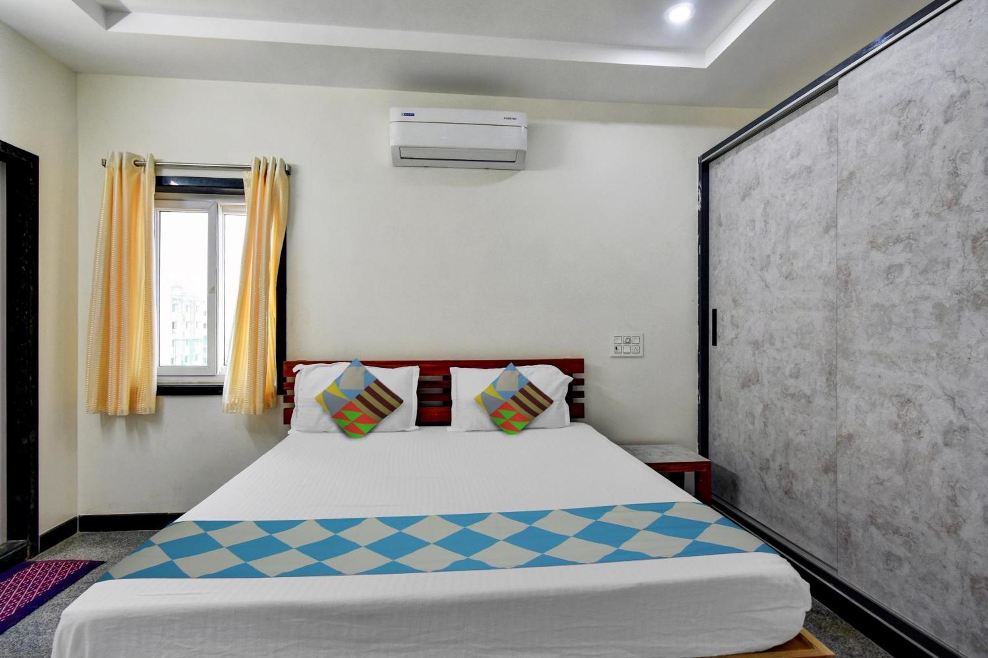 Oyo Home Msr Guest Inn Homestay ネルール エクステリア 写真