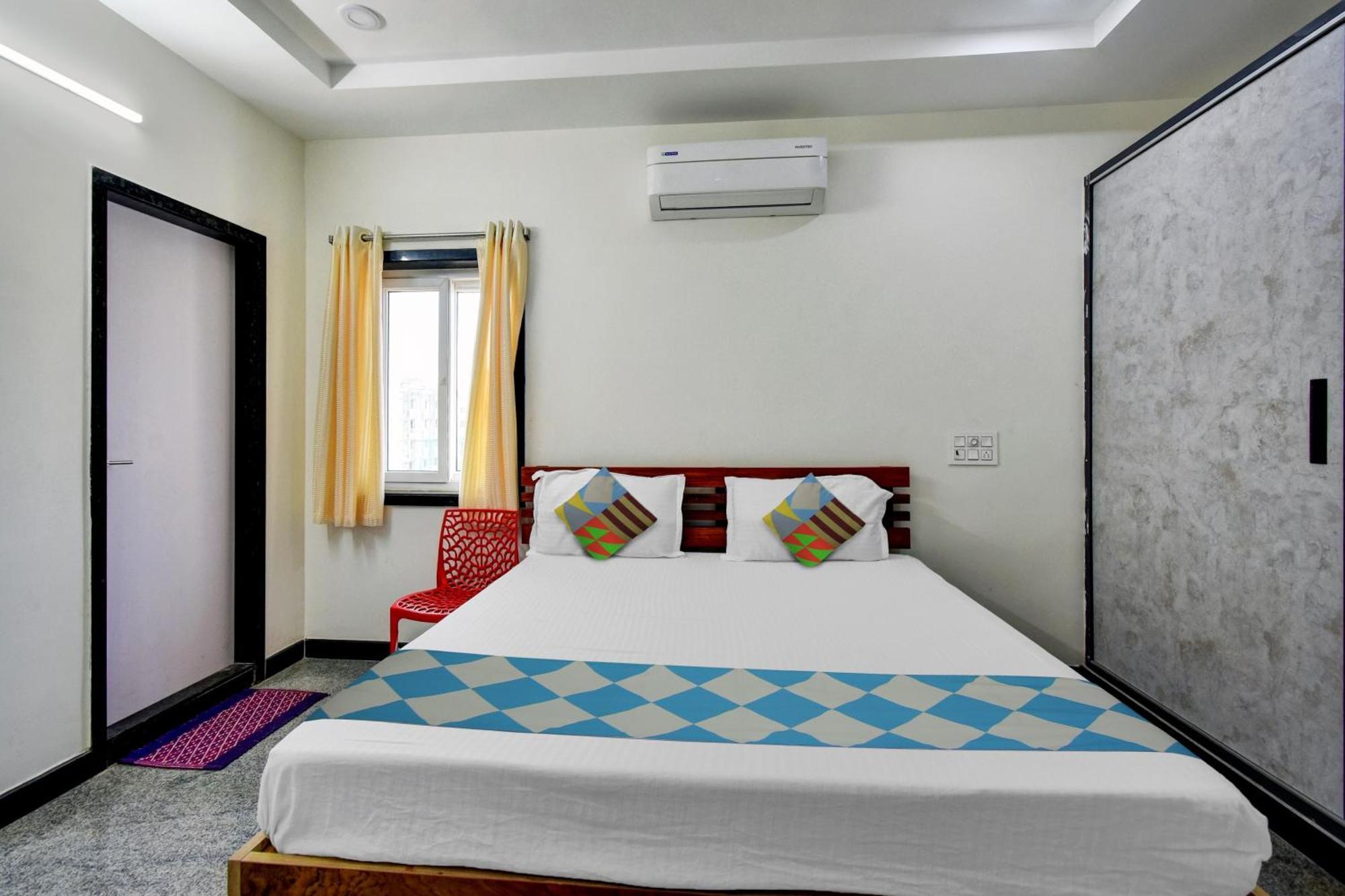 Oyo Home Msr Guest Inn Homestay ネルール エクステリア 写真