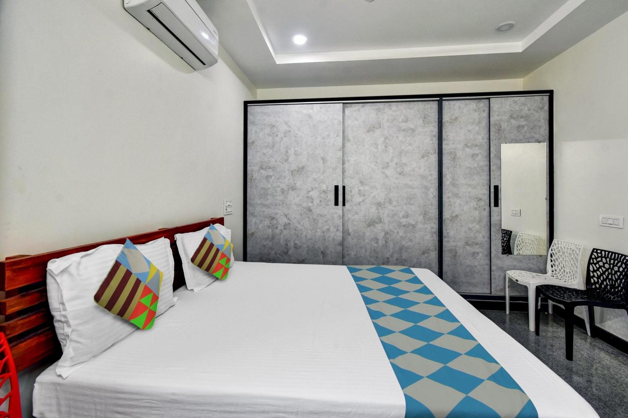 Oyo Home Msr Guest Inn Homestay ネルール エクステリア 写真