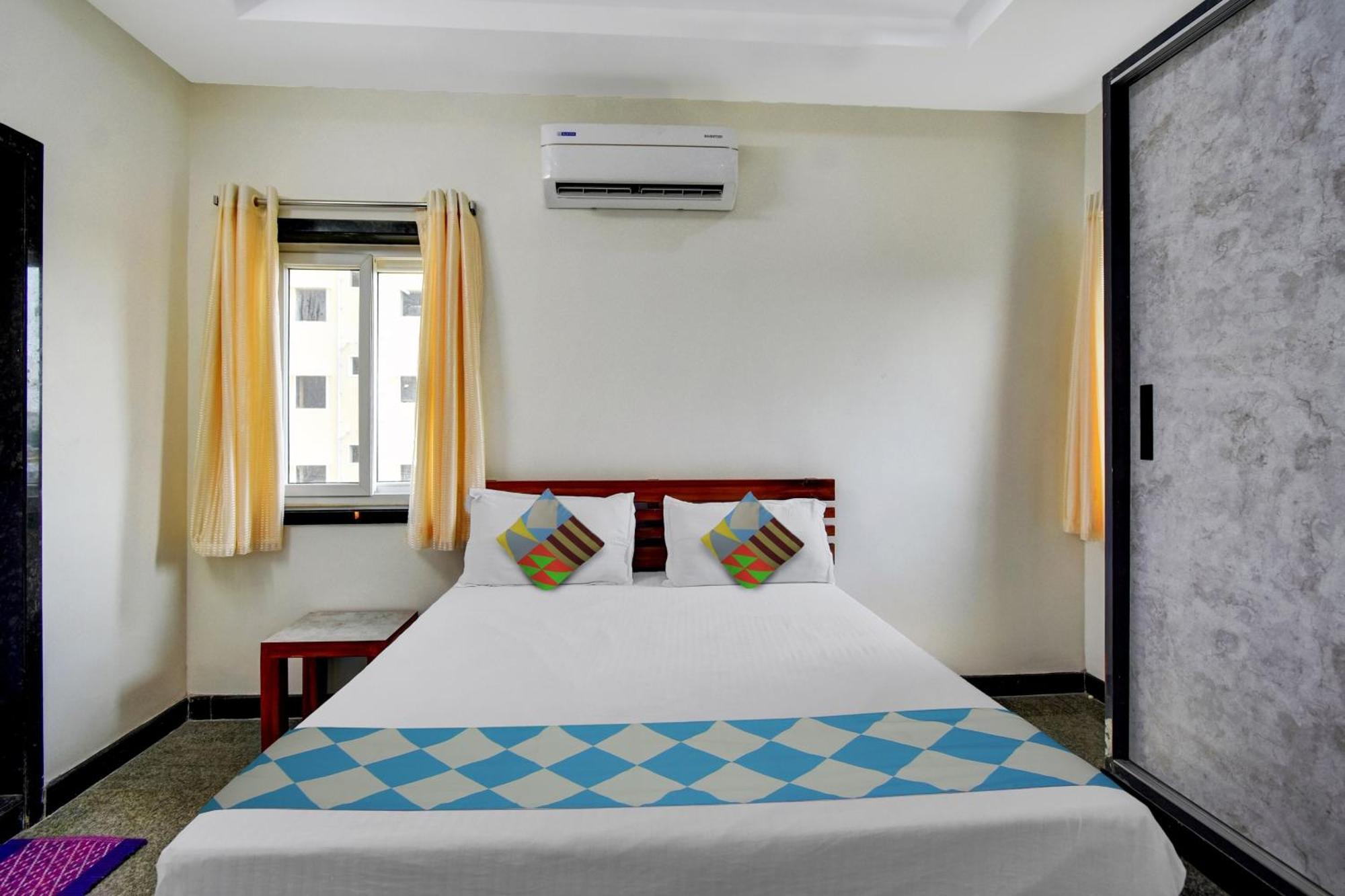 Oyo Home Msr Guest Inn Homestay ネルール エクステリア 写真