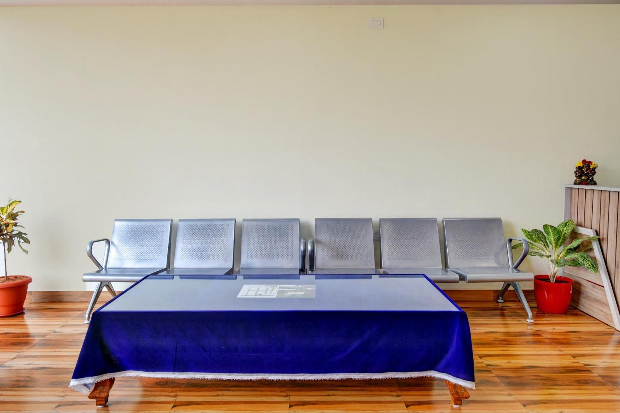 Oyo Home Msr Guest Inn Homestay ネルール エクステリア 写真
