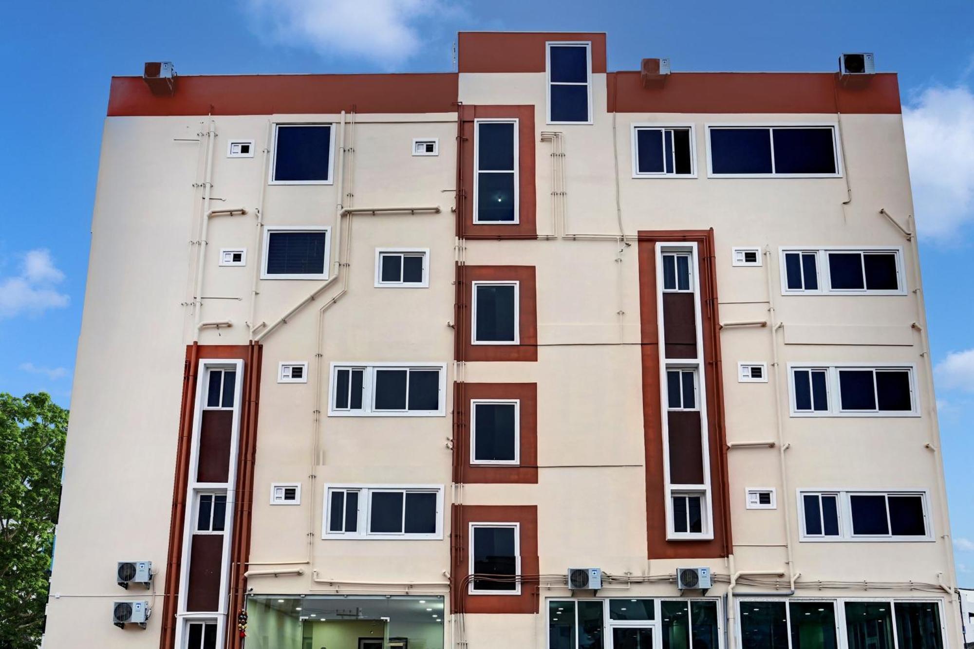 Oyo Home Msr Guest Inn Homestay ネルール エクステリア 写真